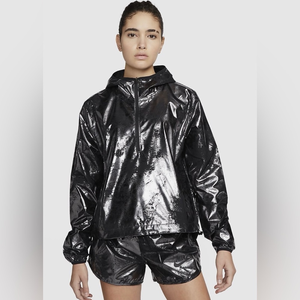 Women’s Nike Air Lightweight Zip Up Metallic Foil Jacket